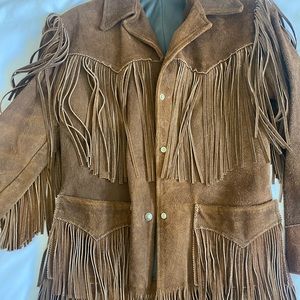 Vintage Suede Fringe Jacket Coat Brown great condition! Fits like a size 4 💝